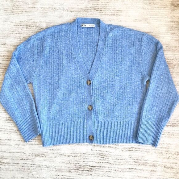 Zara Blue Weave Pattern Cropped Boxy Button Up V Neck Knit Cardigan Sweater - Picture 3 of 14